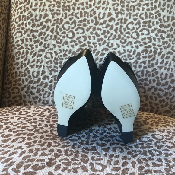 Sexy Platform PeepToe Wedge w/Chain - Picture 3 of 3